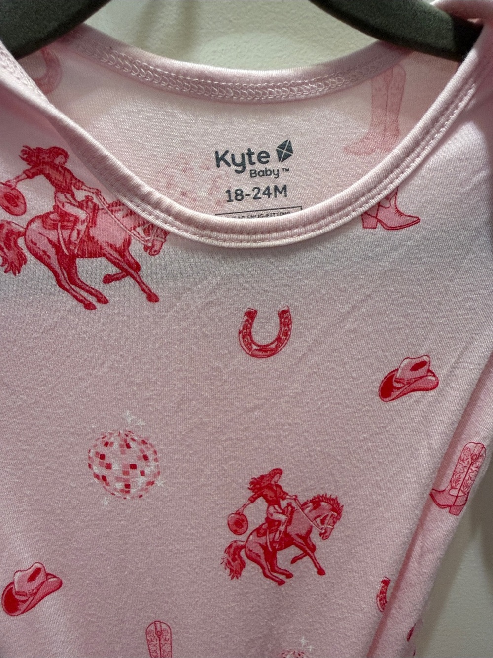 Kyte Bodysuit - Picture 2 of 3
